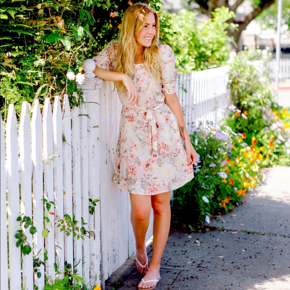NEW Lauren Conrad Floral Dress